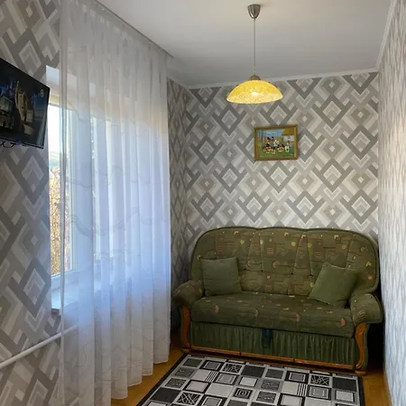 Appartement у віллі під замком *